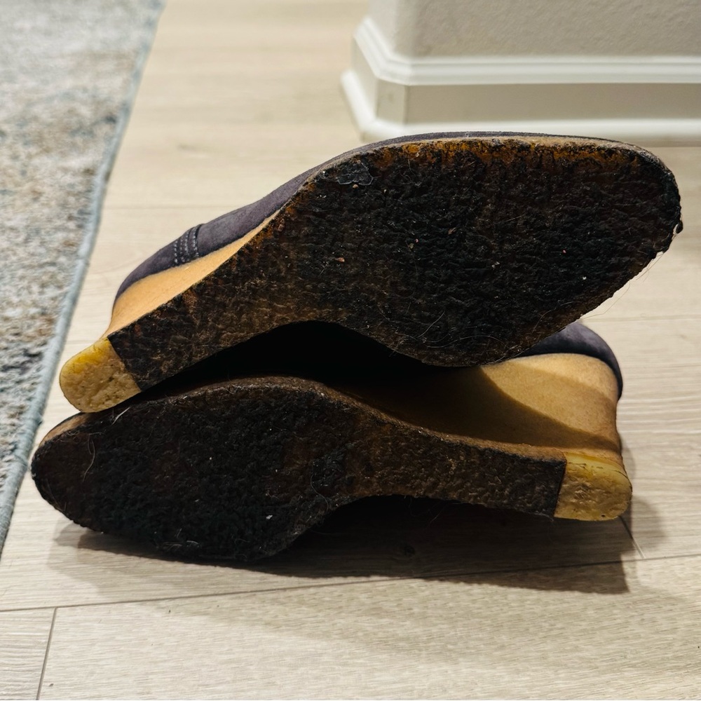 Chloe Black and Tan Wedge Ankle Boots - Picture 8 of 9